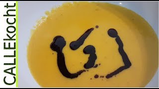 Cremige und duftende Kürbissuppe  Rezept für Kürbiscremesuppe [upl. by Assirialc]