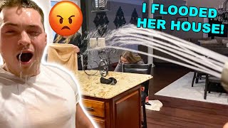 DESTR0YlNG MY PARENTS HOUSE Angry Mom [upl. by Adlai]