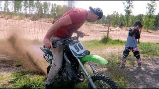 How to do a Burnout on a KX65 [upl. by Jacquetta109]